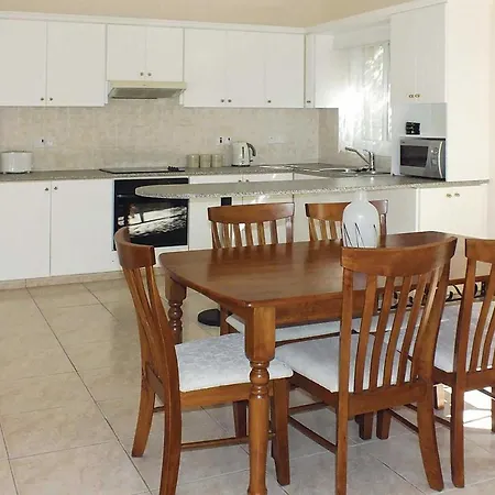 Coral Bee Villa Coral Bay
